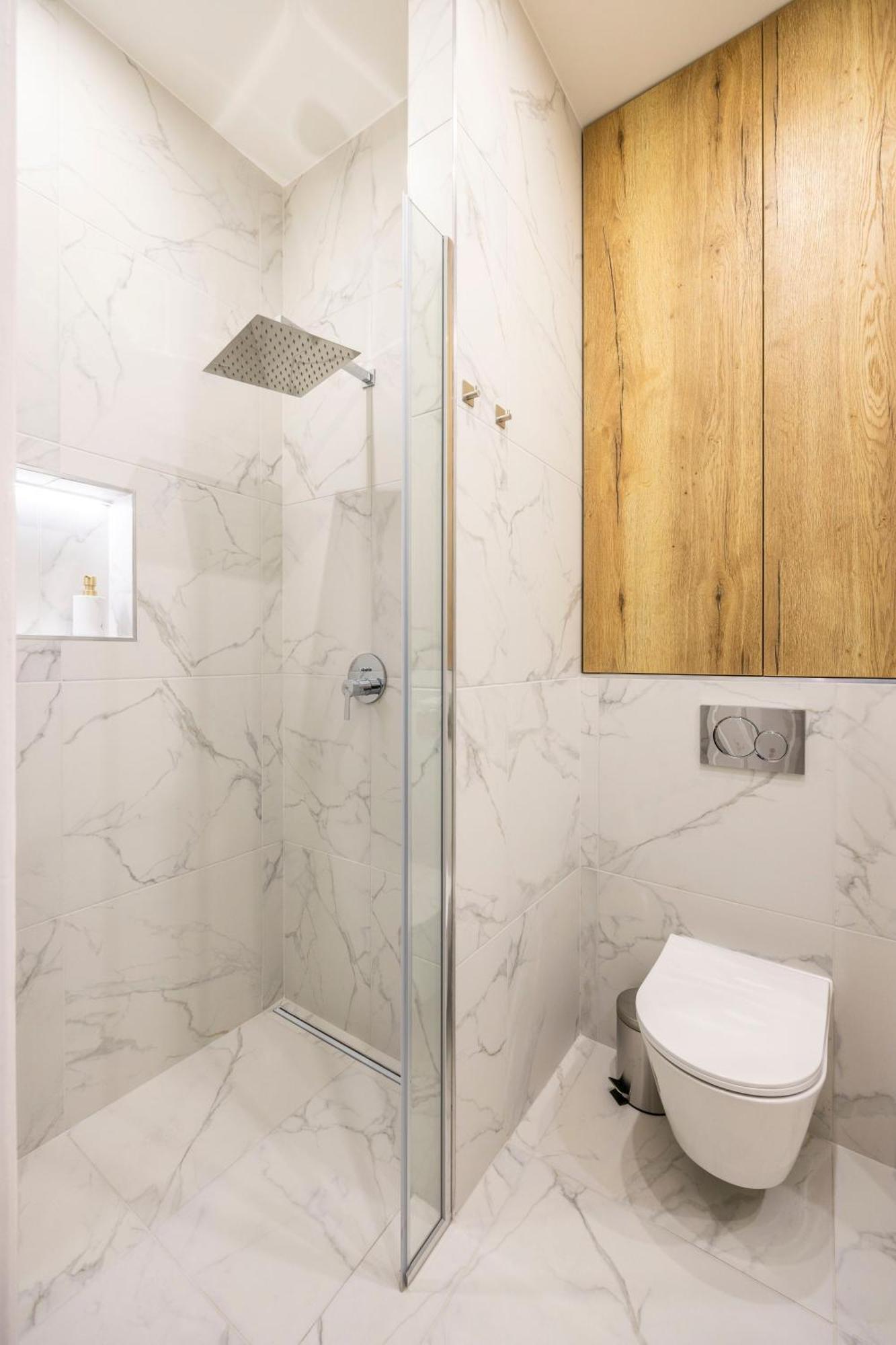 Luxurious Central 4Bedrm 3Bathrm Residence W/ Balcony 布达佩斯 外观 照片