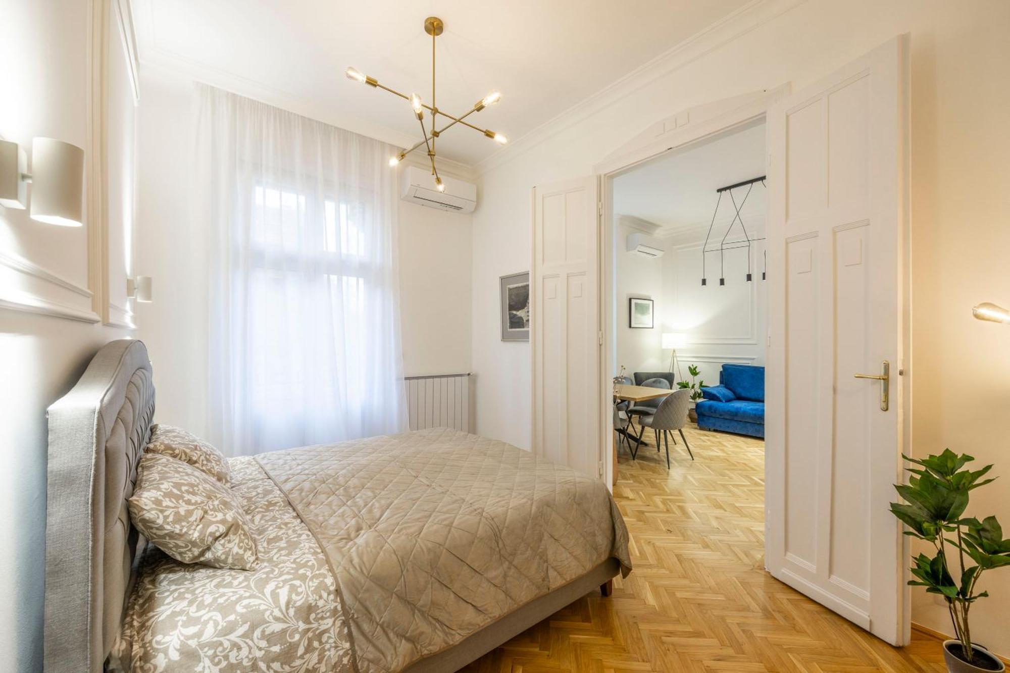 Luxurious Central 4Bedrm 3Bathrm Residence W/ Balcony 布达佩斯 外观 照片